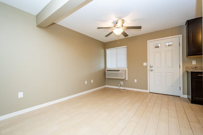 Photo - River Ridge Place