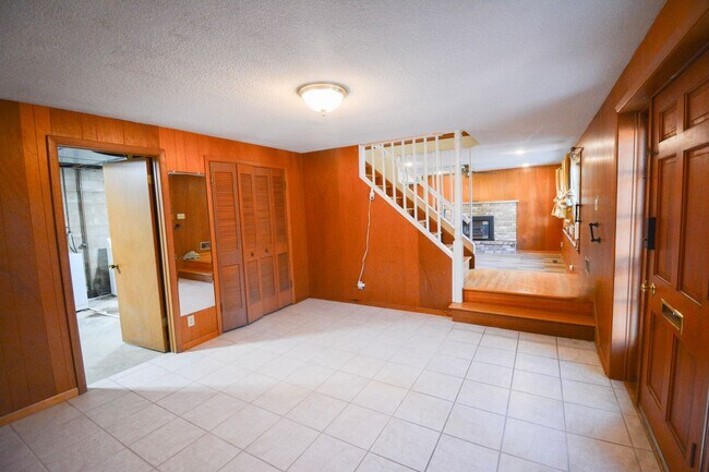 Photo - 4 Bed, 2 Bath Home for Rent – Unique Design & Retro Charm