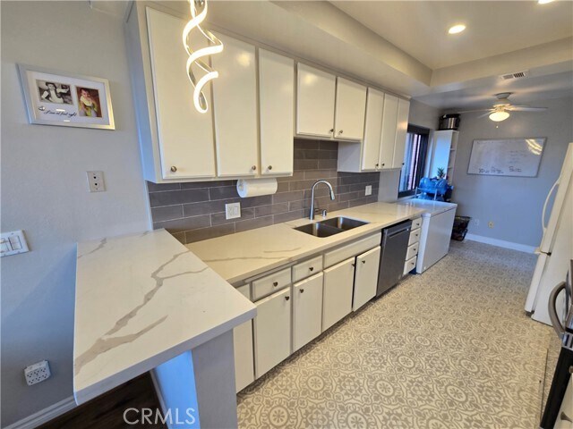 8828 Pershing Dr