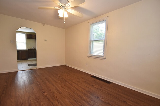 Photo - 1021 Joseph St Unit 1