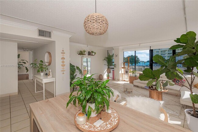 Photo - 600 NE 36th St Condo Unit 304
