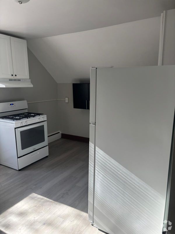 Building Photo - 432 Dixwell Ave Rental