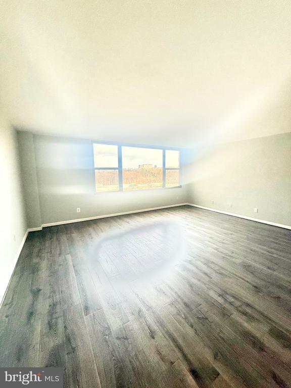 Photo - 4600 Duke St Unidad 1312