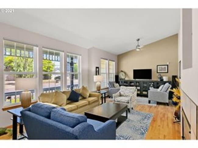 Photo - Single Level Home in Glencoe Oaks