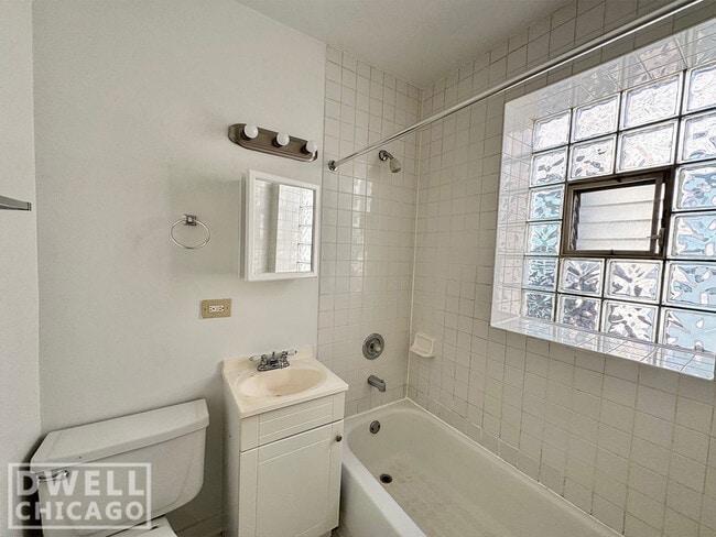 Photo - 1844 N Humboldt Blvd Unit S