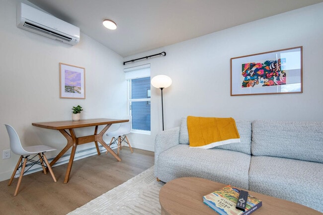 Photo - 27 4th St E Unit ID1399877P