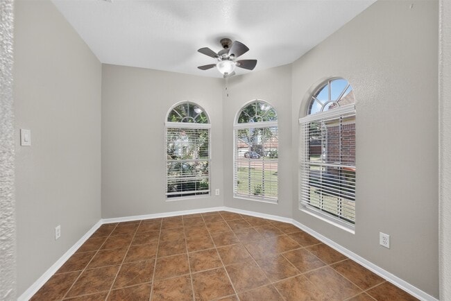 Photo - 15506 Fir Woods Ln