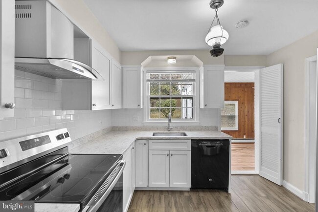 Photo - 5617 Knollwood Rd