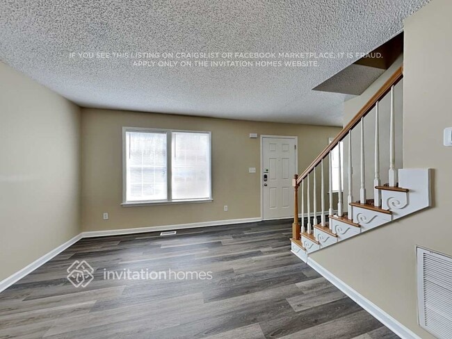 Photo - 7537 Thebes Dr