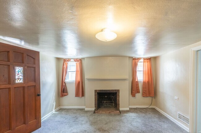 Photo - W347IL Unidad Basement A