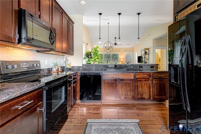 Photo - 13954 Stanley Park Dr