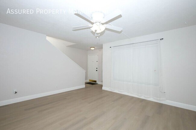 Photo - 4029 Henley Rd Unit 1705