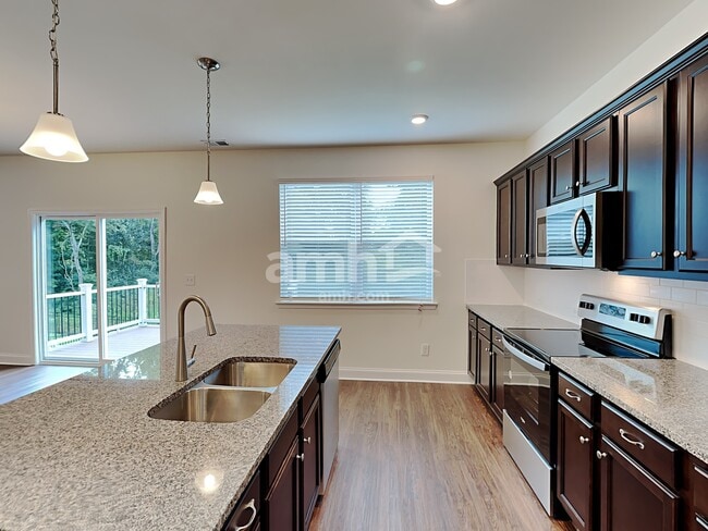 Photo - 6207 Bridlewood Ln