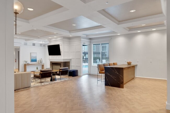 AVIA Apartments On Alpha