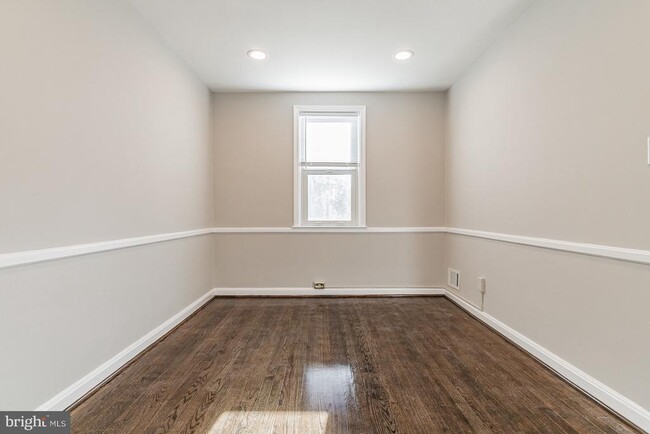 Photo - 413 Rogers Ave