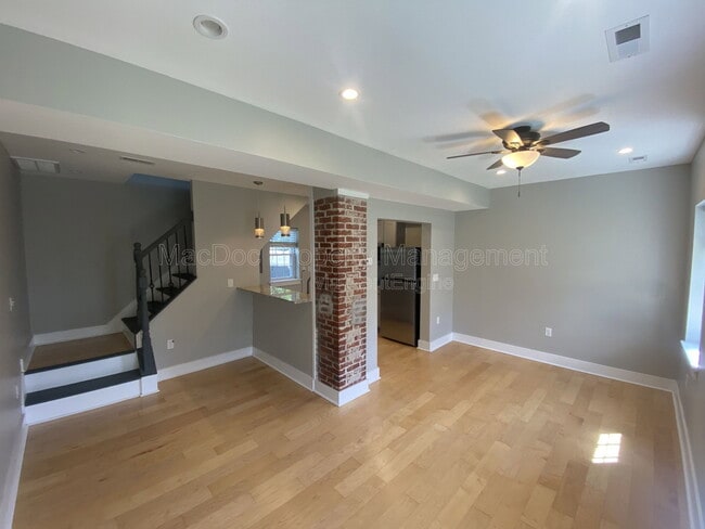 Photo - 1115 Winchester St Unit C
