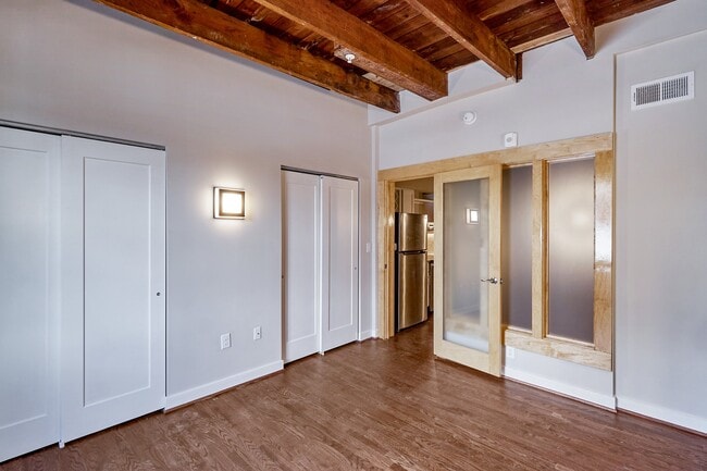 Photo - 10 Walnut Alley