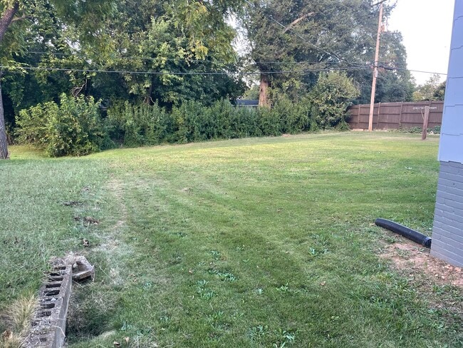 Photo - 539 Houston St