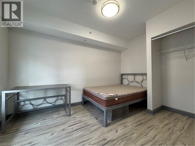 Photo - 258B SUNVIEW Street Unit# 291 Unit 291