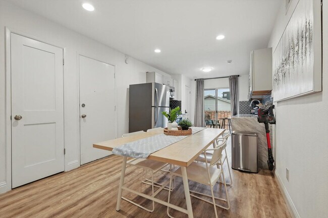 8083 Meadow Rd Unit SI ID1233189P