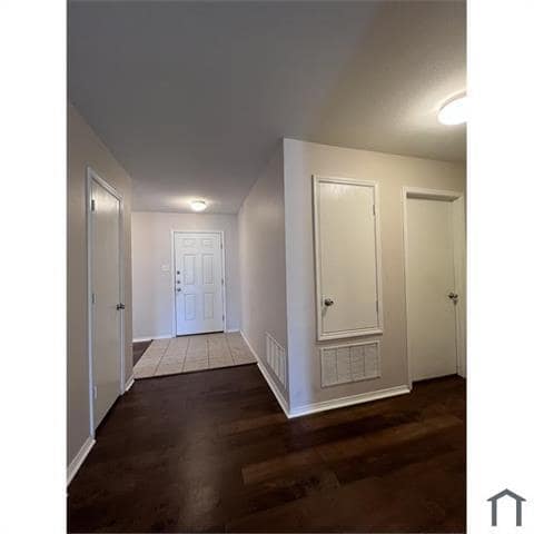 Photo - 5405 Shady Springs Trail