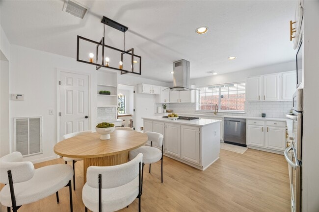Photo - 10310 Minturn Ln Casa