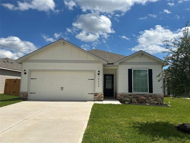 Building Photo - 16430 Blossom Grv Dr Rental