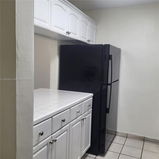 Photo - 677 SW 9th Ave Unit 212