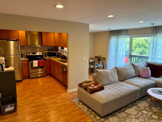 Photo - 835 Waterview Cir Unit 5
