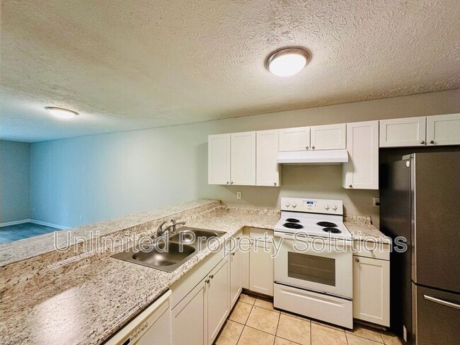 Photo - 211 Sunn Aire Ct