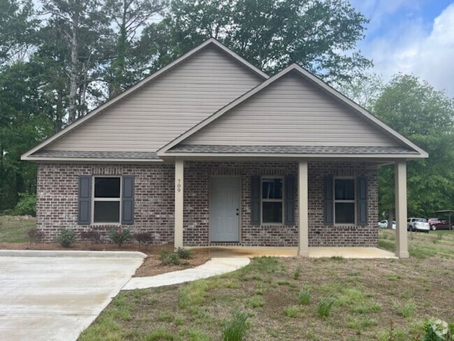 Building Photo - BRAND NEW HOME FOR RENT NEAR JOYNER with 3...