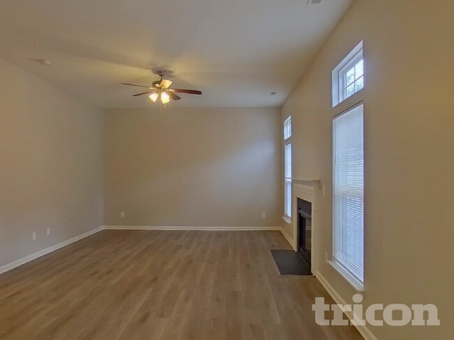 5136 Sunburst Ln