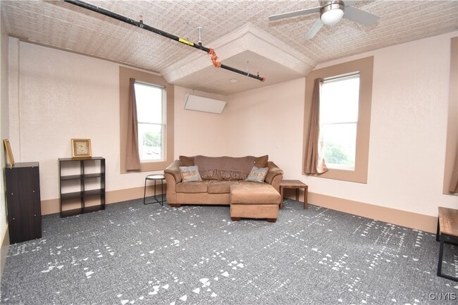 Building Photo - 152 Court