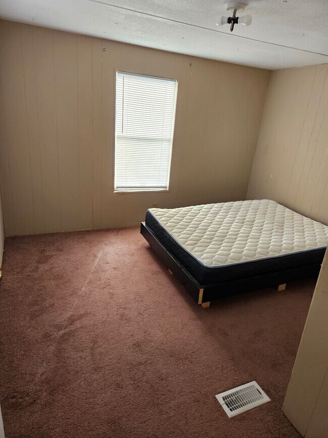 Photo - 2 bed 1 bath mobile home for rent Unit 10620-#1