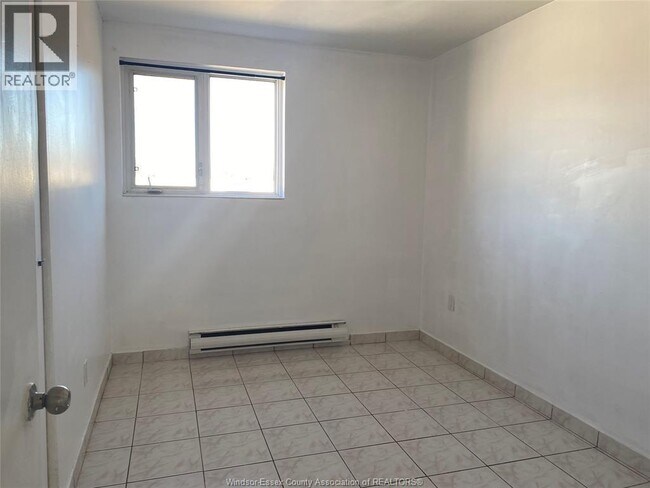 Photo - 2476 Rivard Ave