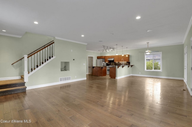 Photo - 916 N D St
