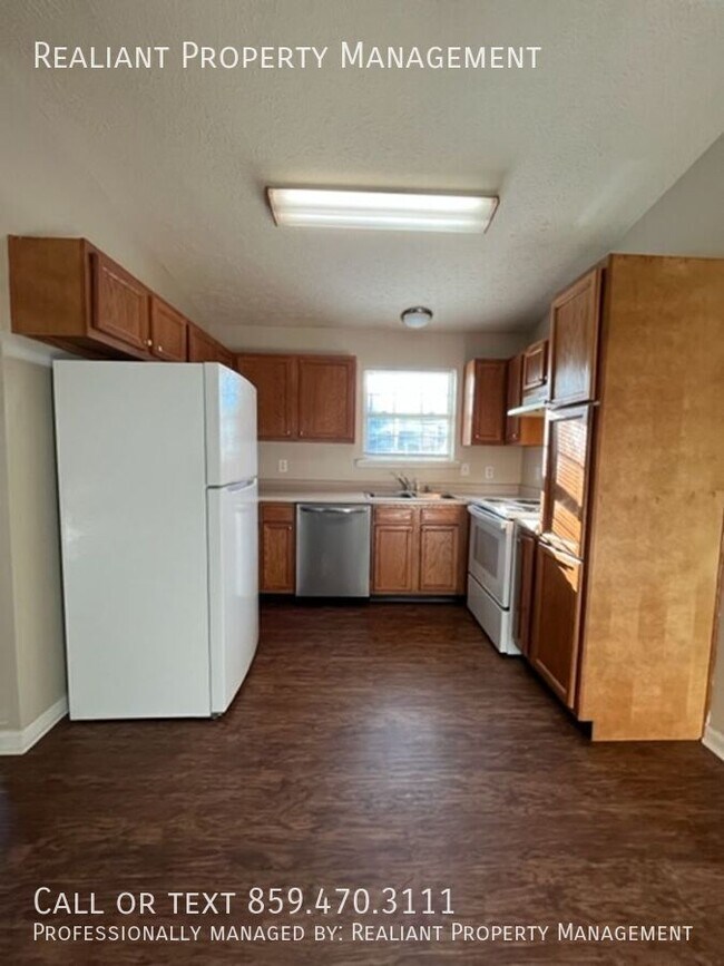 Photo - 301 Parker Pl