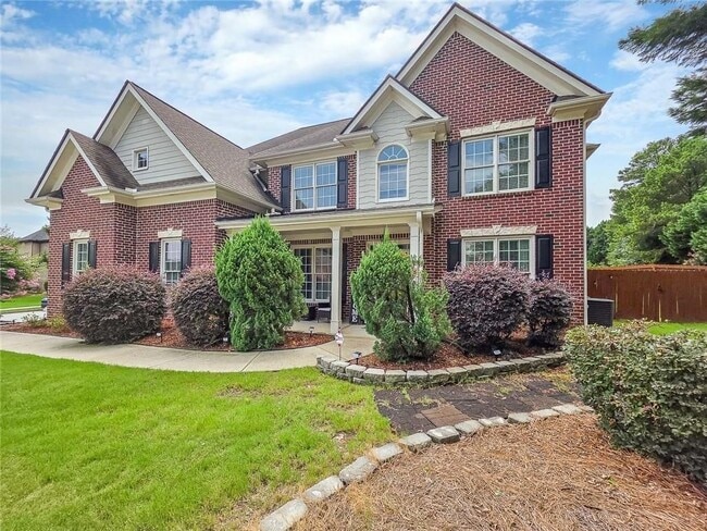 Photo - 820 Arbor Way