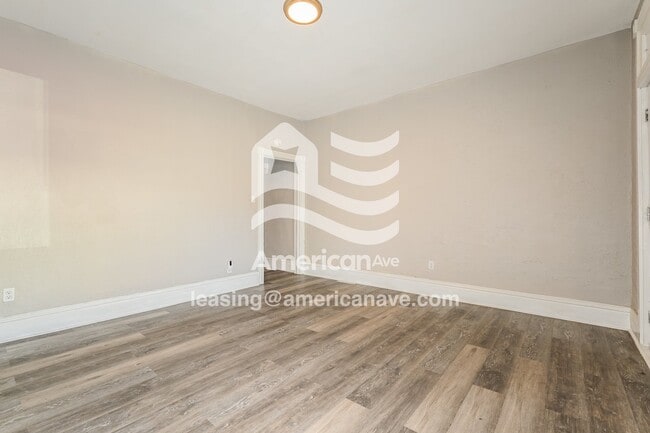 Photo - 620 E 17th Ave