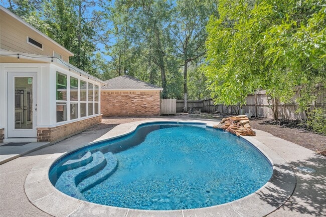 Building Photo - 106 N Rushwing Cir