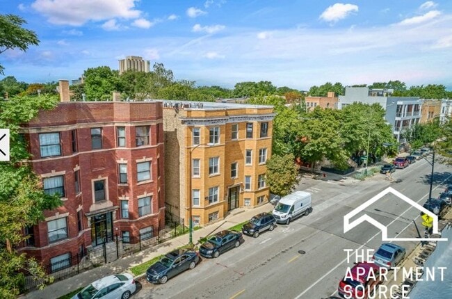 Photo - 1024 N Damen Ave Unit 11