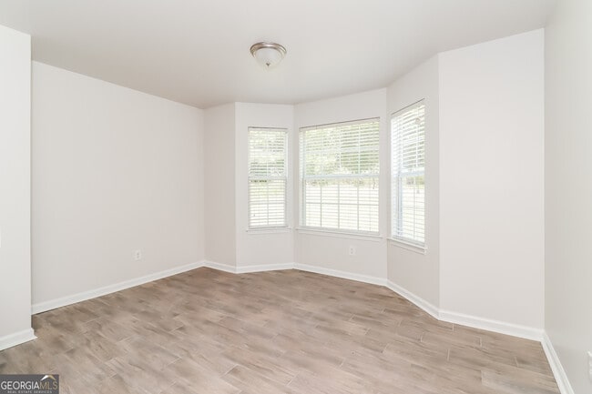 Photo - 2774 Elkmont Ridge SW