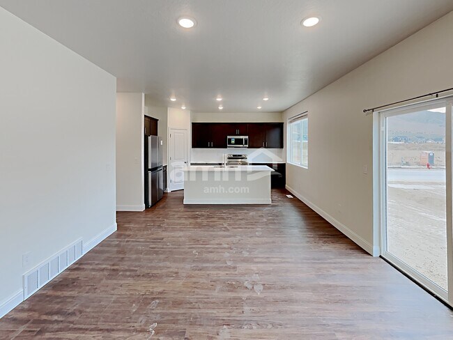 Photo - 2434 E Buckskin Way