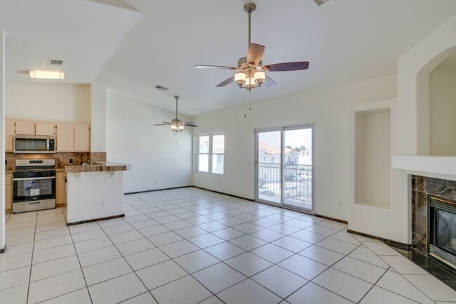 Photo - 2 BED 2 BATH CONDO READY FOR MOVE IN!