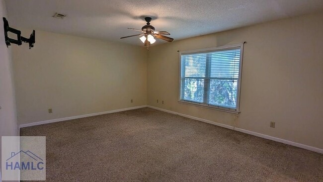 Photo - 306 N Main St