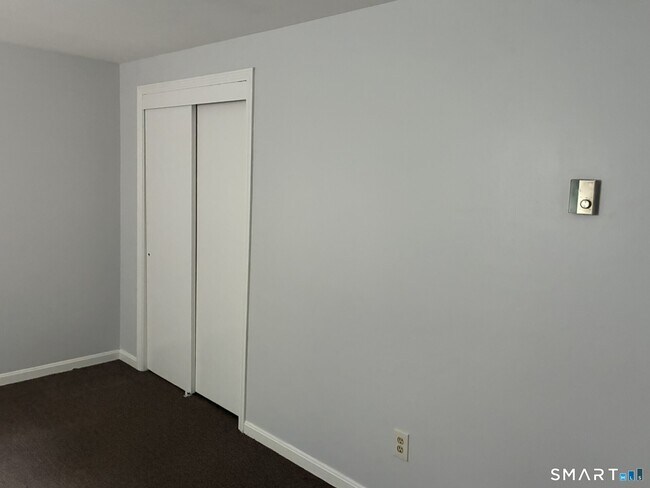 Photo - 232 Monce Rd Unit 2