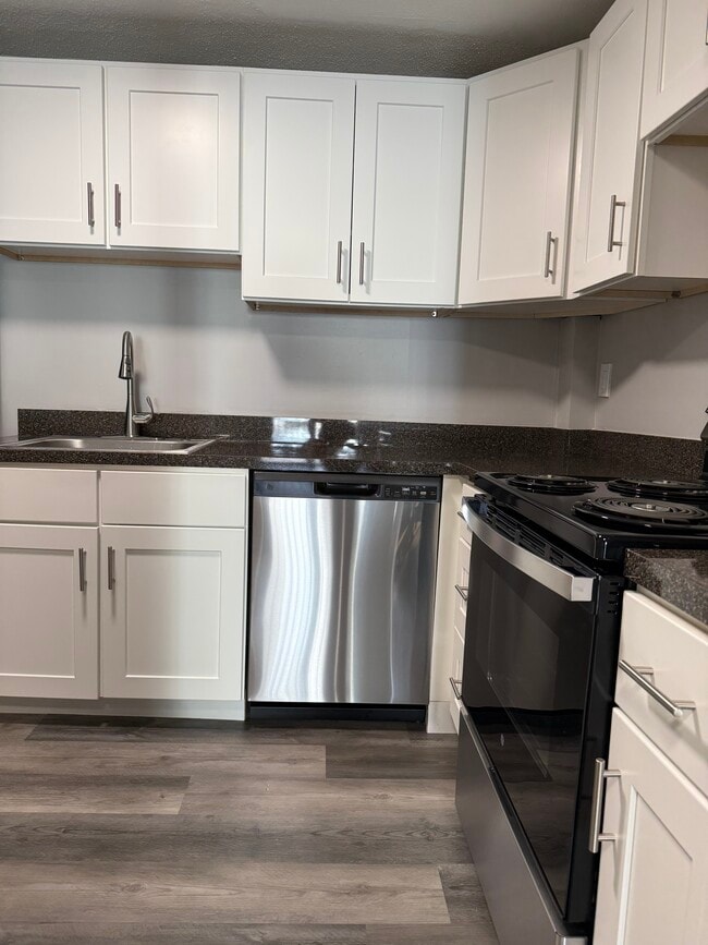 Towne House Apartments