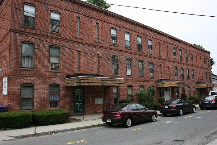 Photo - Pilgrim Village Apartments 1