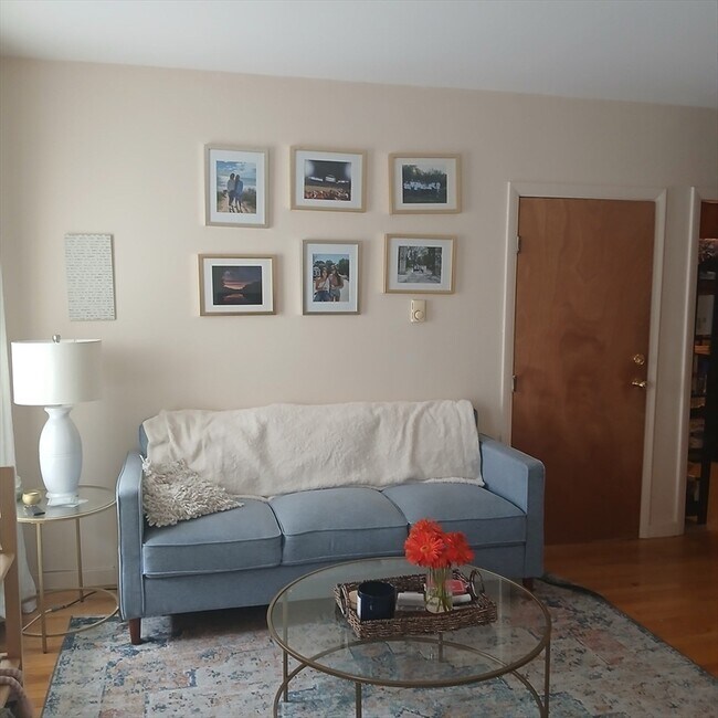 Photo - 17 Cooper St Unit 2