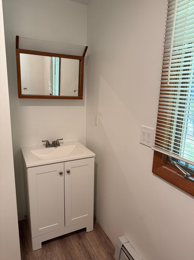 23 3rd St Unidad Attached Studio